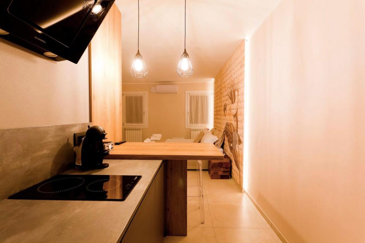 Colibri House Apartsuite Chioggia Sottomarina Exterior foto